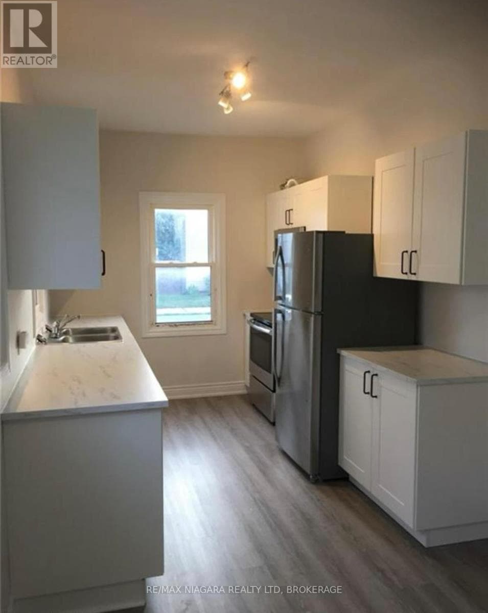 42 SOUTH VINE STREET, Niagara — photo 3