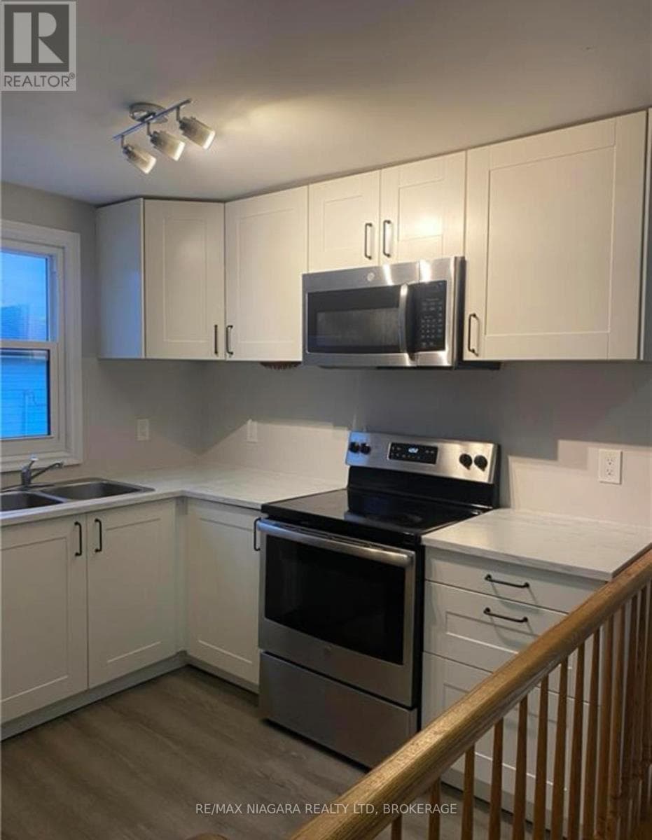 42 SOUTH VINE STREET, Niagara — photo 4