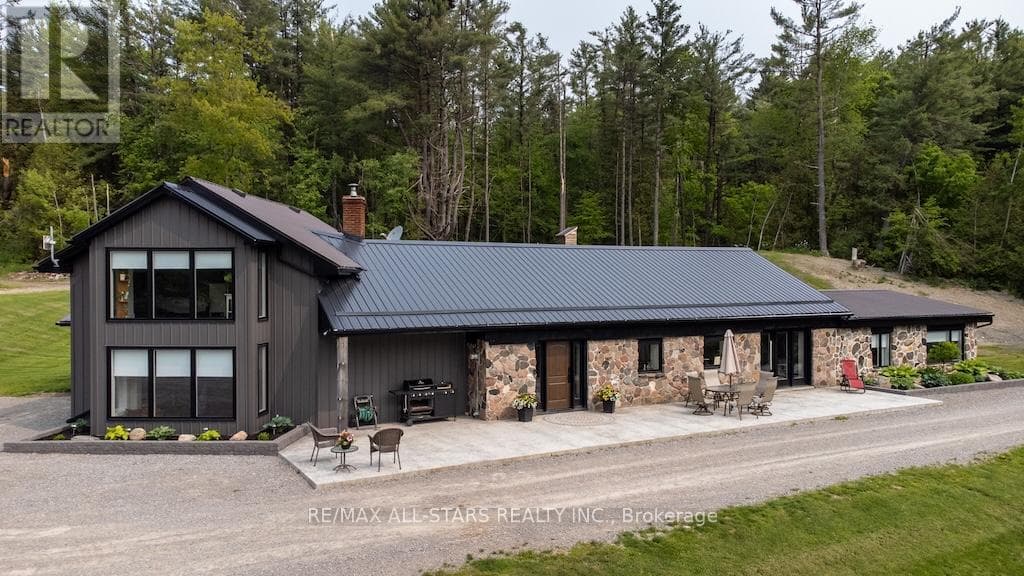 829 PEACE ROAD in Emily
