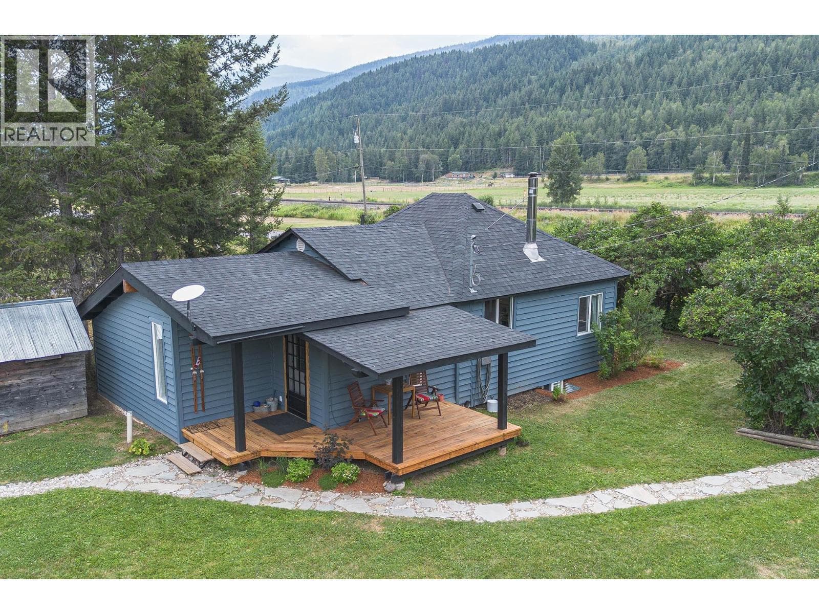 1615 BIRCH ISLAND LOST CREEK ROAD in 
