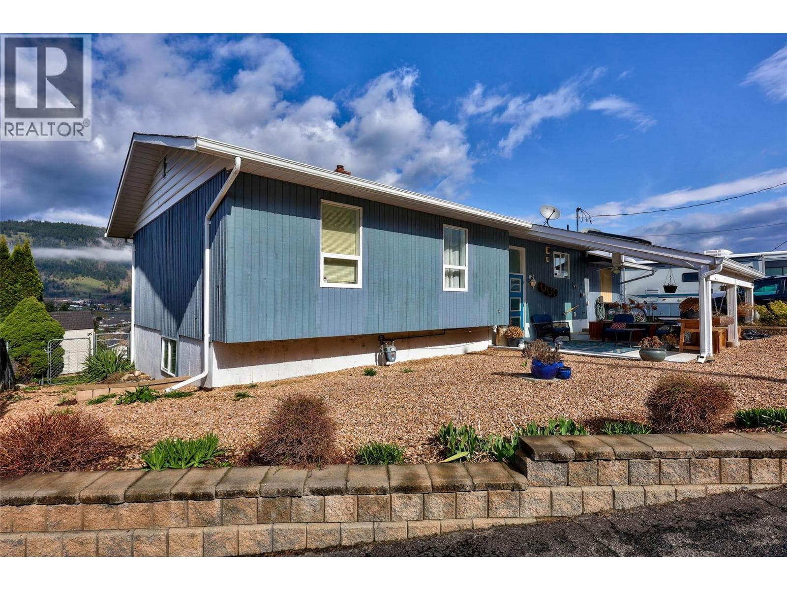 1200 Bay Drive, Interior REALTORS® — photo 3