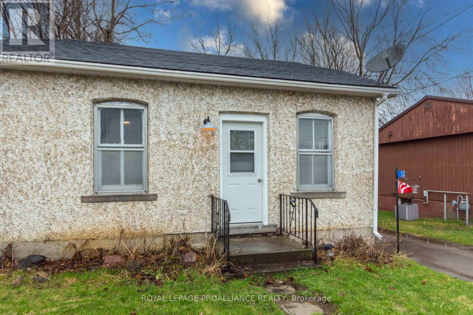 12 ALBERT ROAD, Central Lakes — photo 2