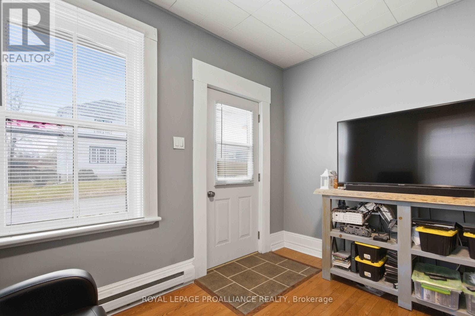12 ALBERT ROAD, Central Lakes — photo 4