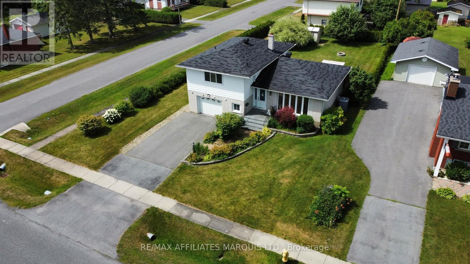 11 AULT DRIVE, Cornwall — photo 2
