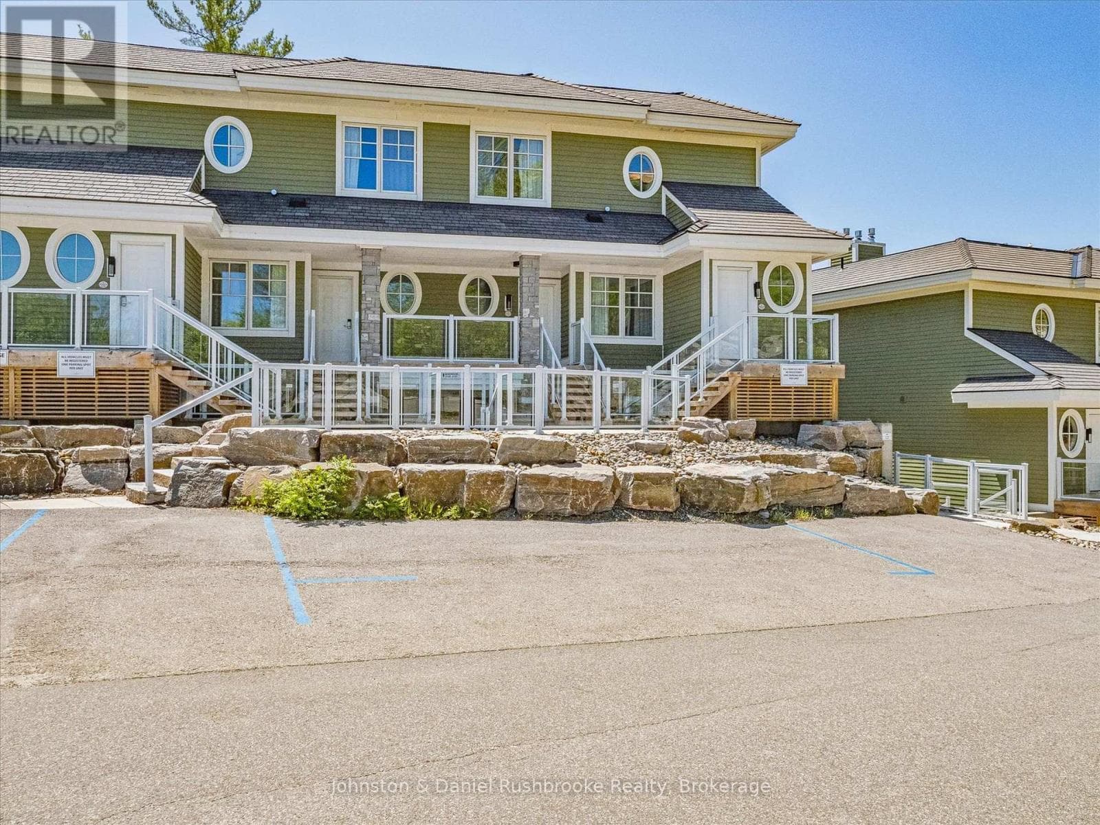 BTVE104 - 1869 MUSKOKA ROAD 118 W HIGHWAY, OnePoint — photo 2