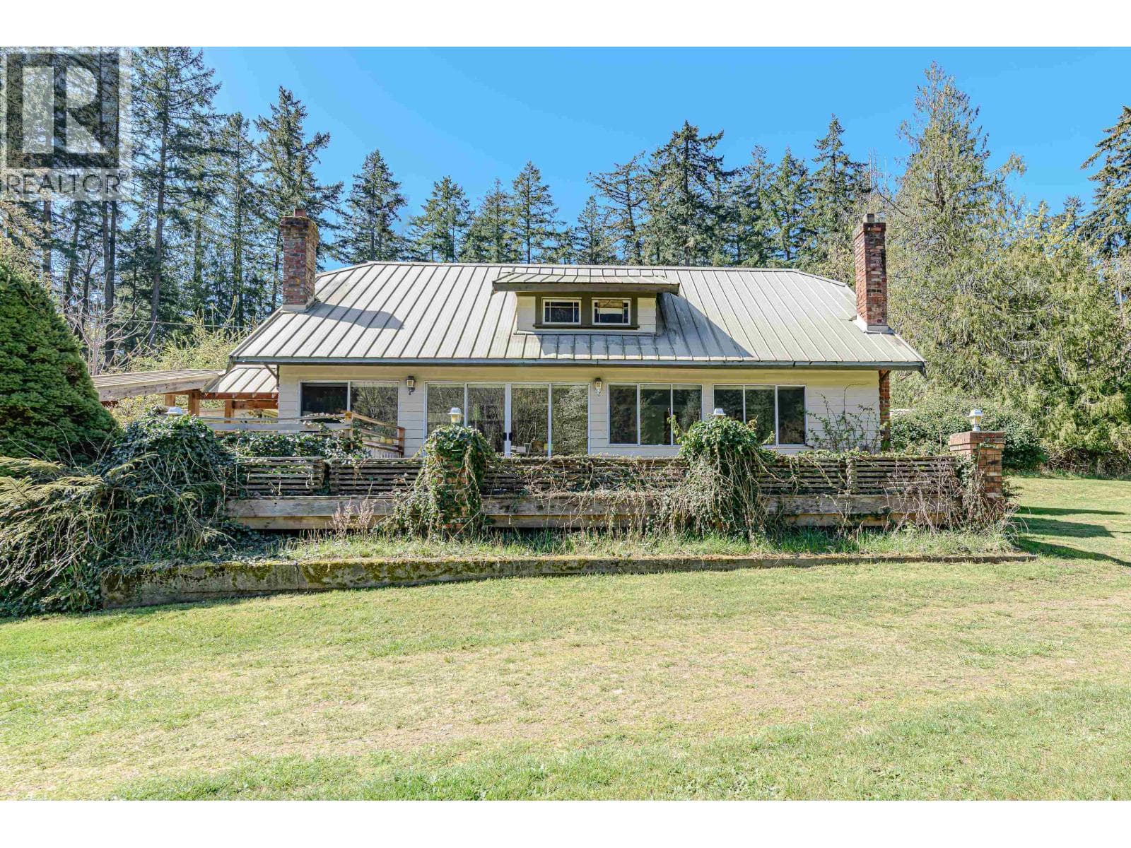 1671 Fulford-Ganges Rd, Greater Vancouver — photo 2