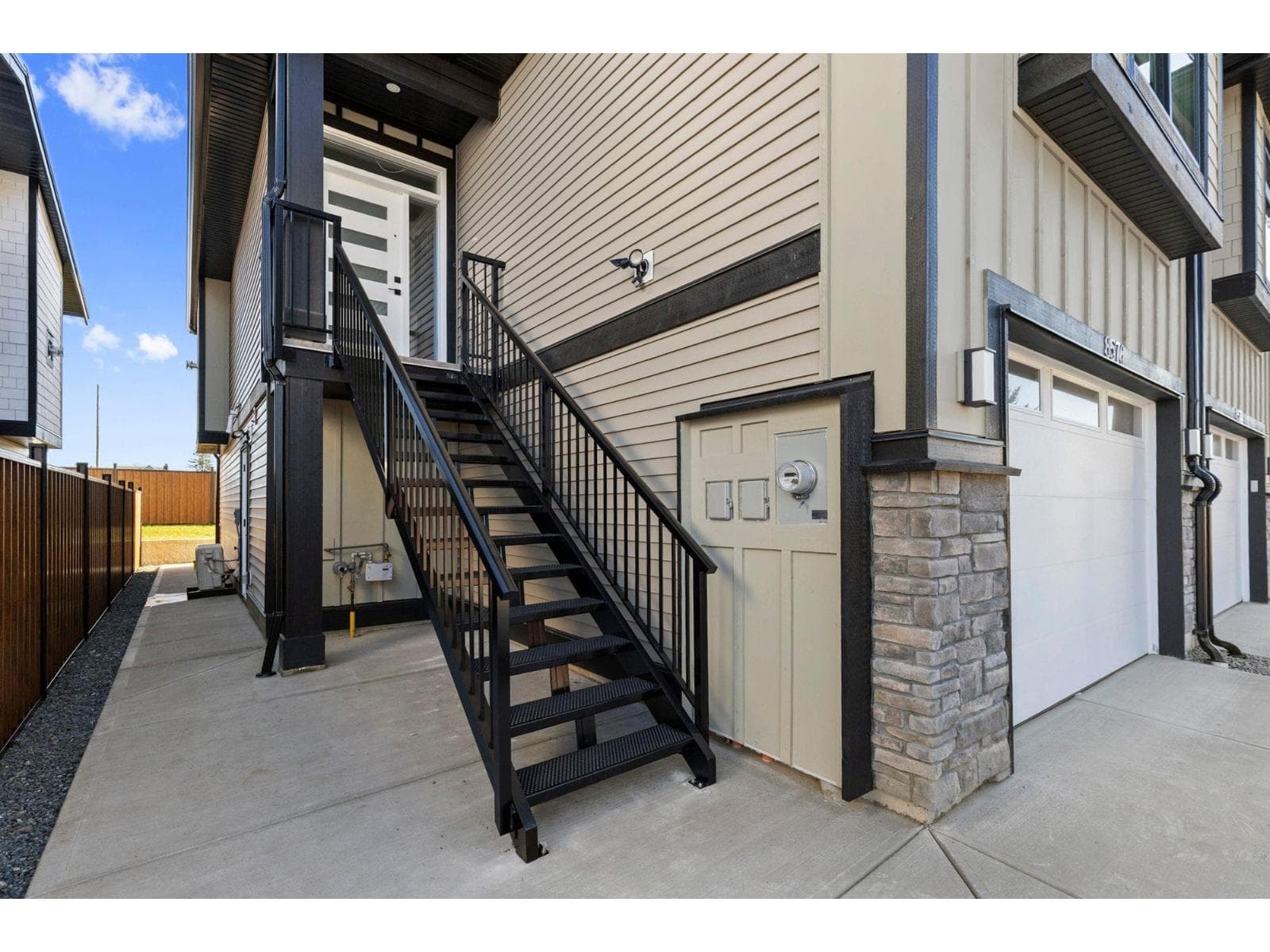 8576 DUNBAR WAY, Fraser Valley — photo 3