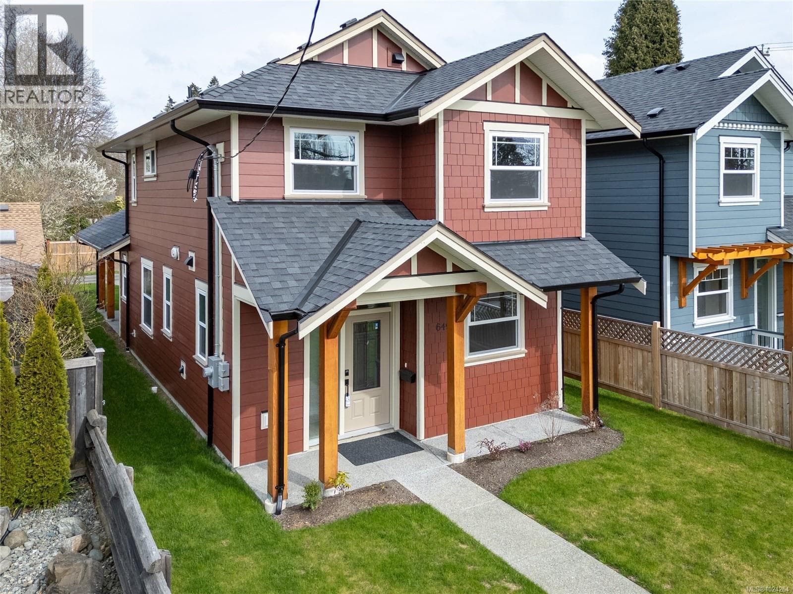 649 5TH STREET in 