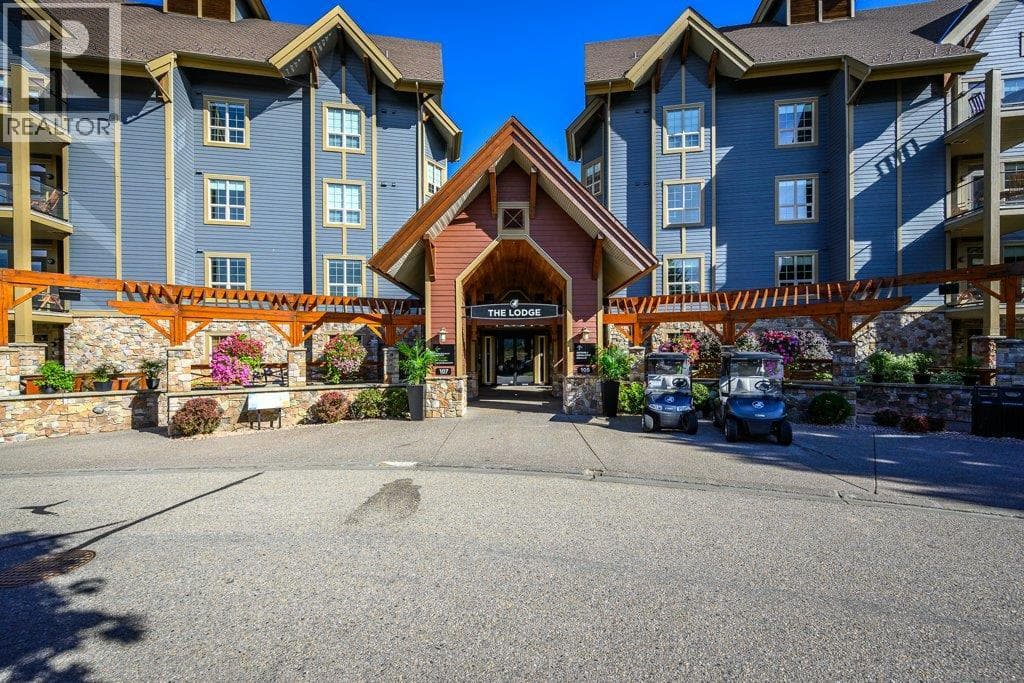 107 Village Centre Court Unit# 114 Lot# 57 in 