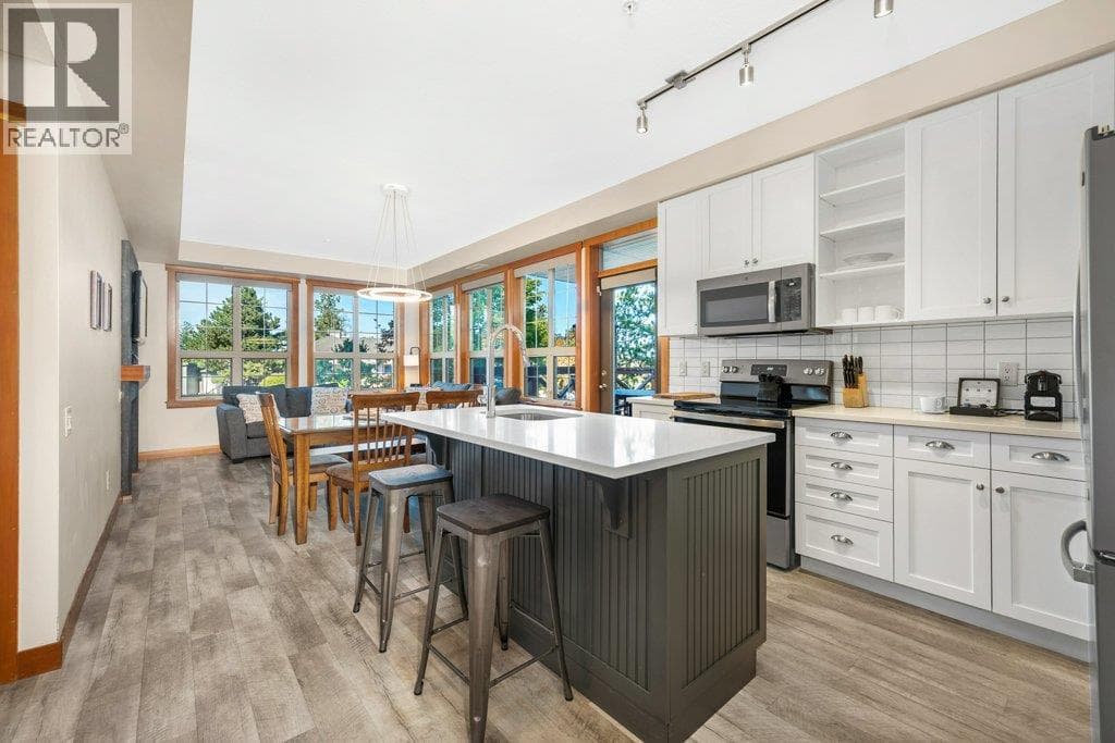 107 Village Centre Court Unit# 114 Lot# 57, Interior REALTORS® — photo 2