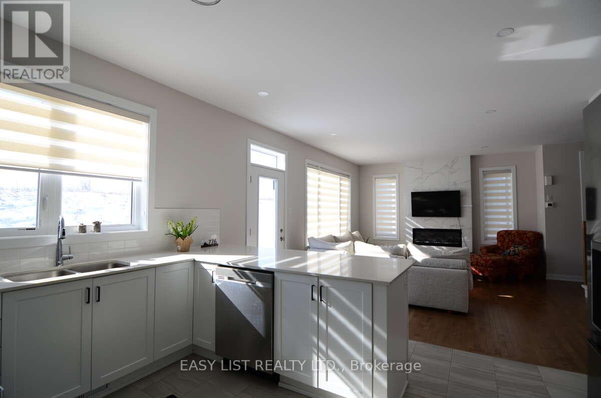 776 EMINENCE STREET, Ottawa — photo 3