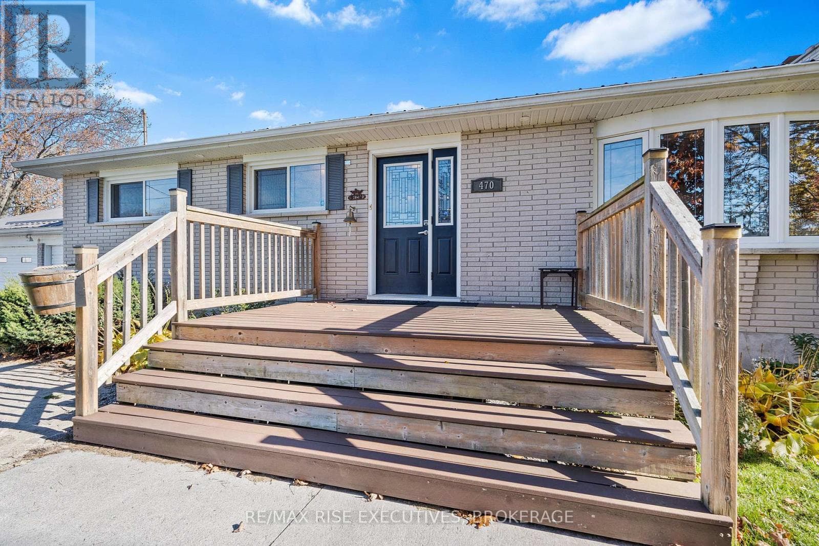 470 DUNDAS STREET W, Kingston — photo 4