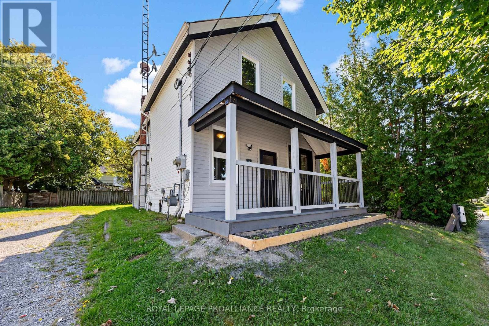 141 ONTARIO STREET, Central Lakes — photo 4