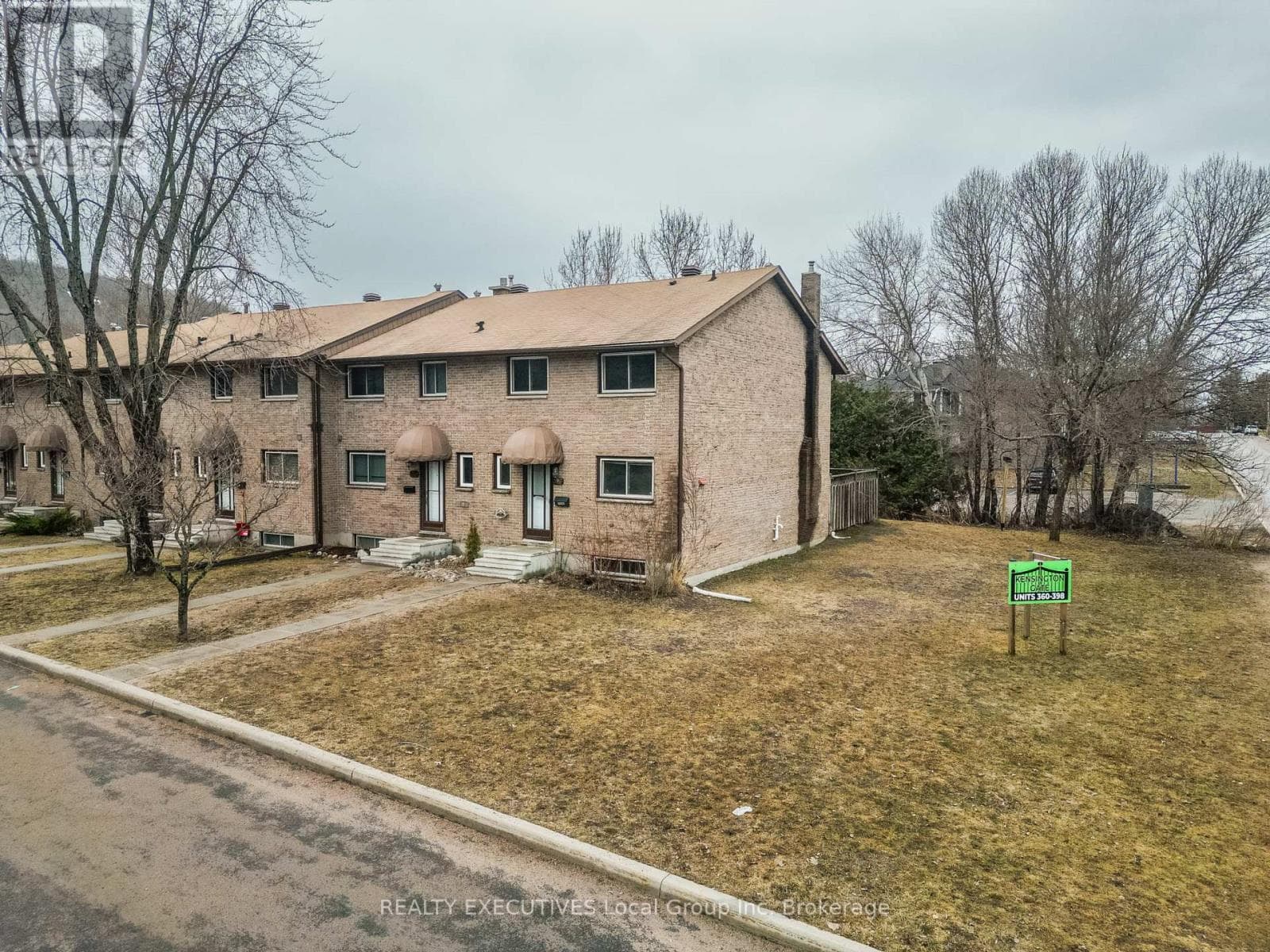 36 - 398 WICKSTEAD AVENUE in 