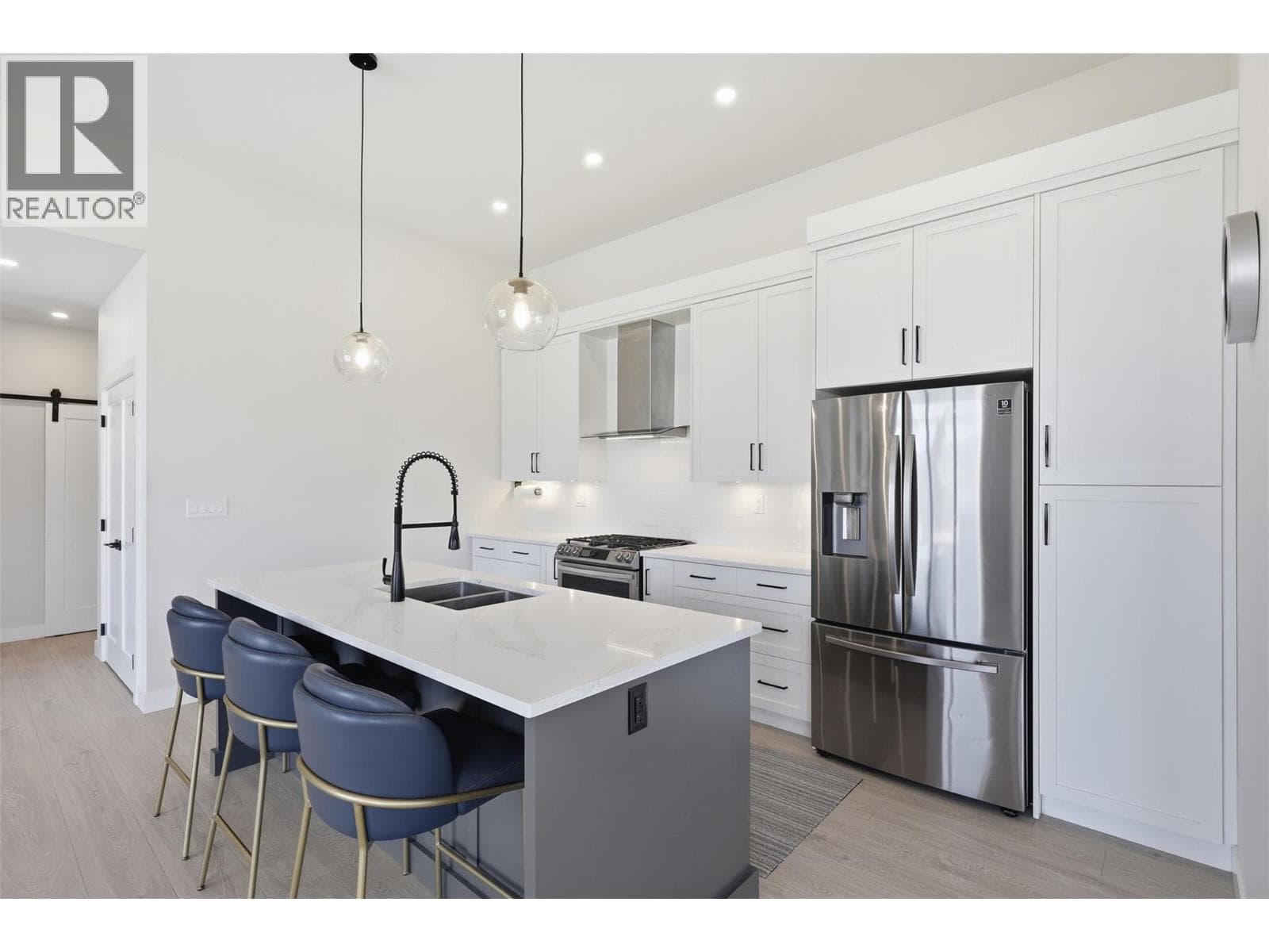 347 Rue Cheval Noir, Interior REALTORS® — photo 5