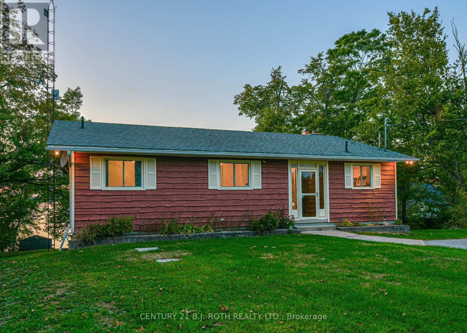 71 CAMPBELL BEACH ROAD, Toronto — photo 2