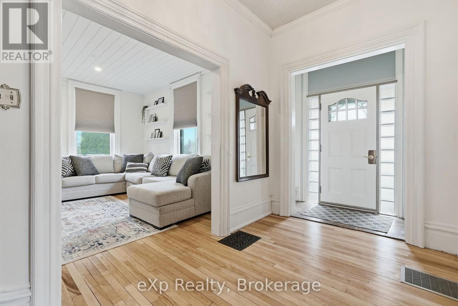 415 GIBSON STREET, OnePoint — photo 4