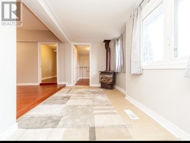 257 PARKWOOD AVENUE, Toronto — photo 2