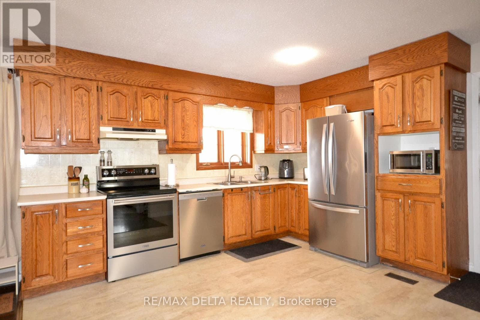 4001 CHAMPLAIN STREET, Ottawa — photo 4