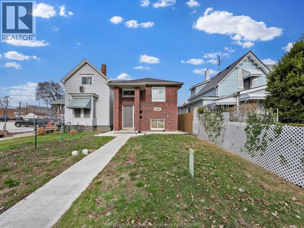 658 CARON AVENUE, Windsor — photo 3