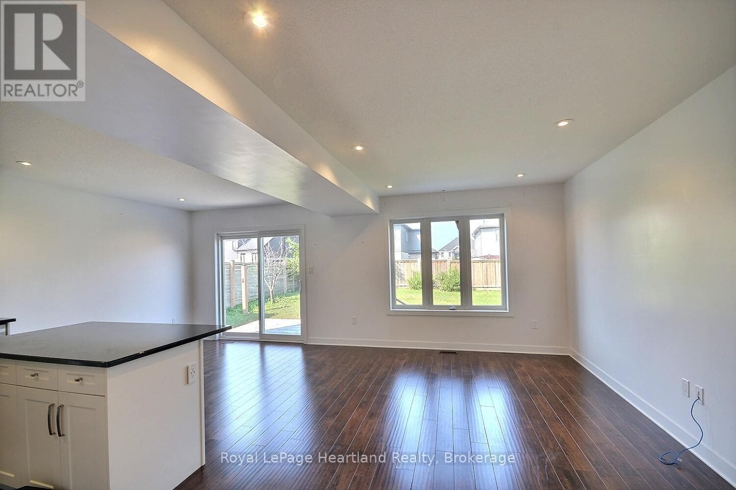 371 BEECH STREET, OnePoint — photo 5