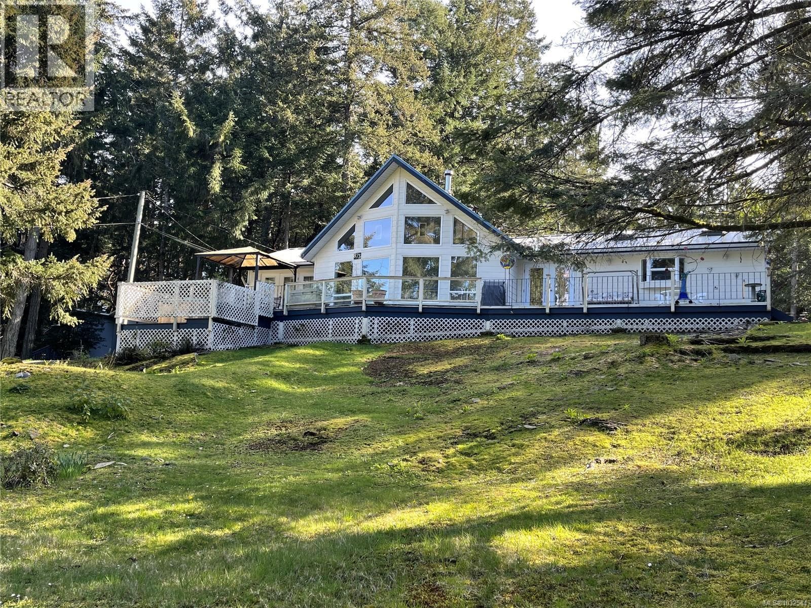 873 Driftwood Dr in 