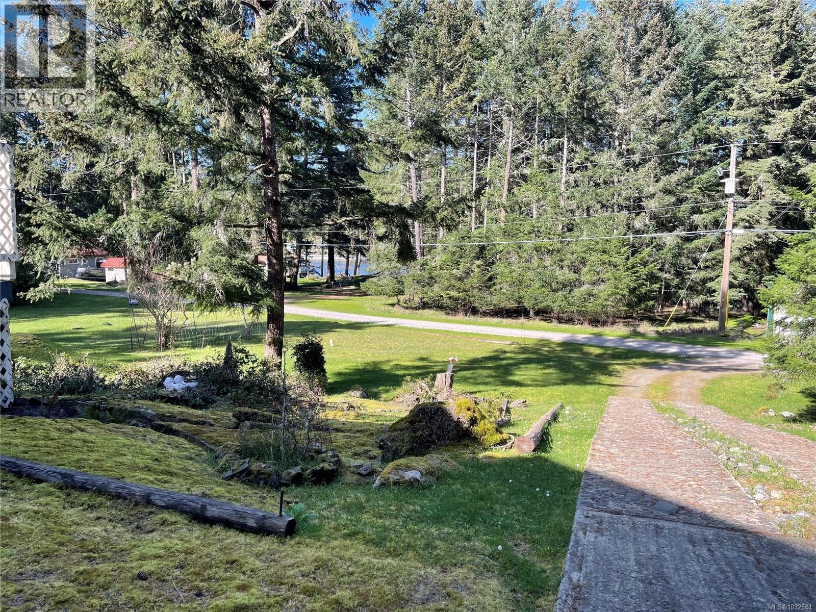 873 Driftwood Dr, Vancouver Island — photo 3