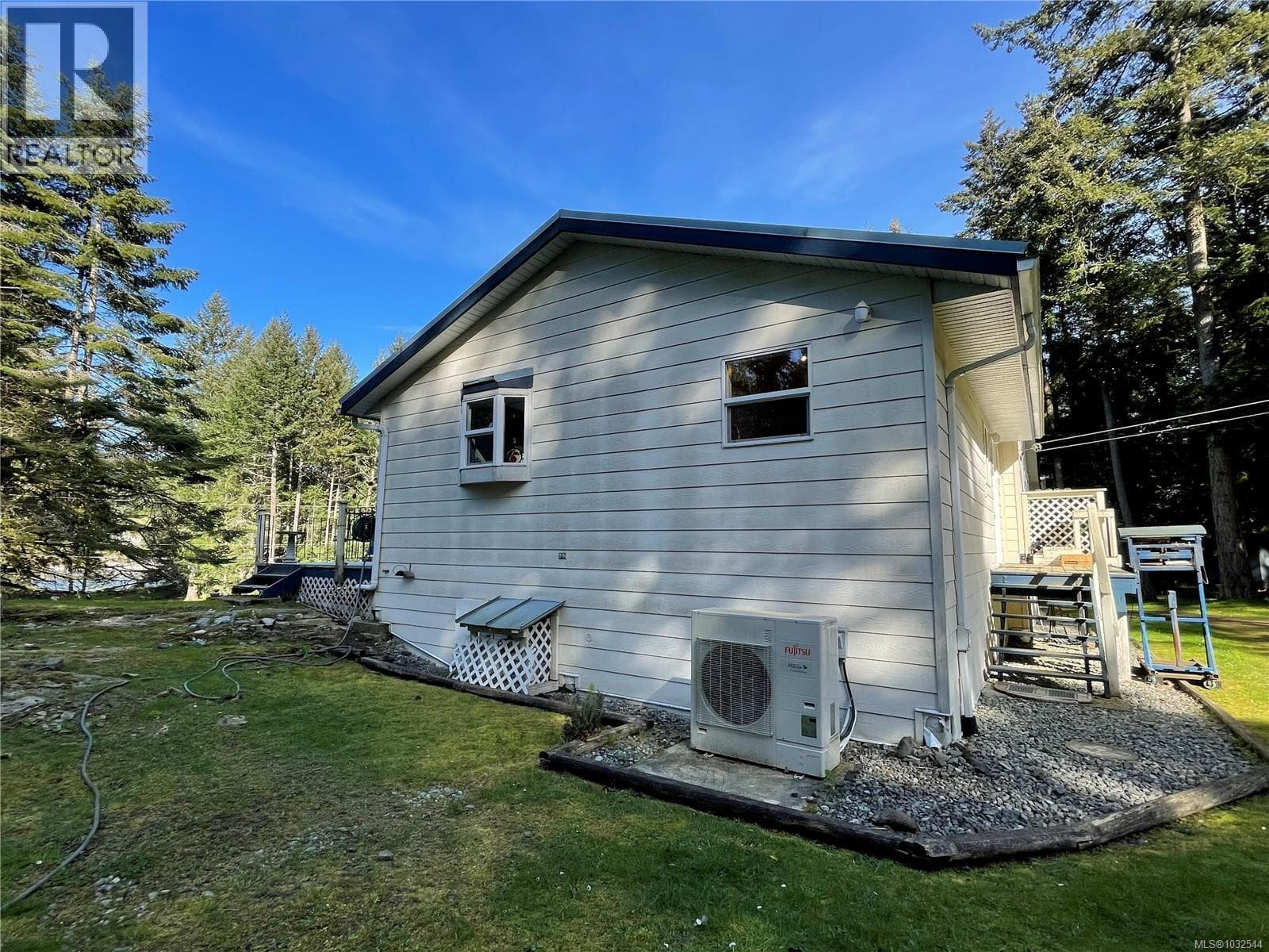 873 Driftwood Dr, Vancouver Island — photo 5