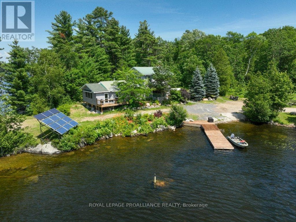 2475 ALF'S BAIE LANE, Central Lakes — photo 2