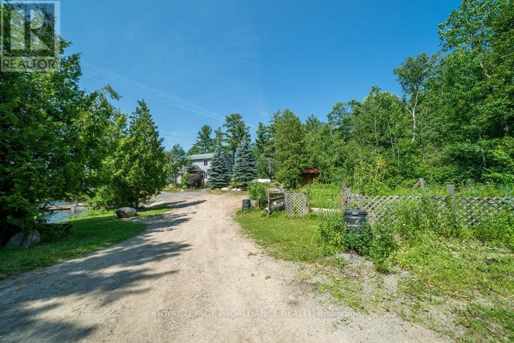 2475 ALF'S BAIE LANE, Central Lakes — photo 3