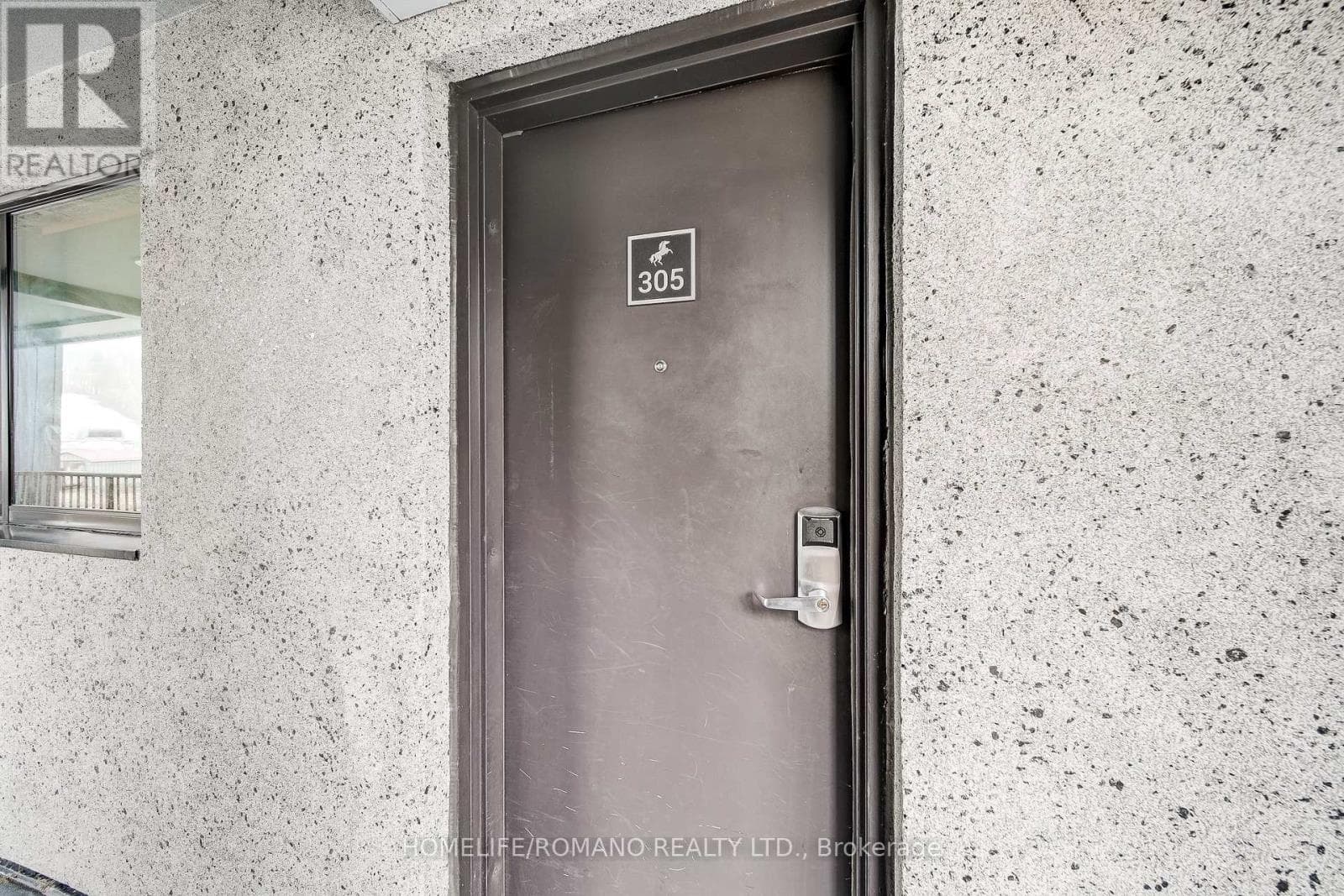 305 - 80 HORSESHOE BOULEVARD, Toronto — photo 4
