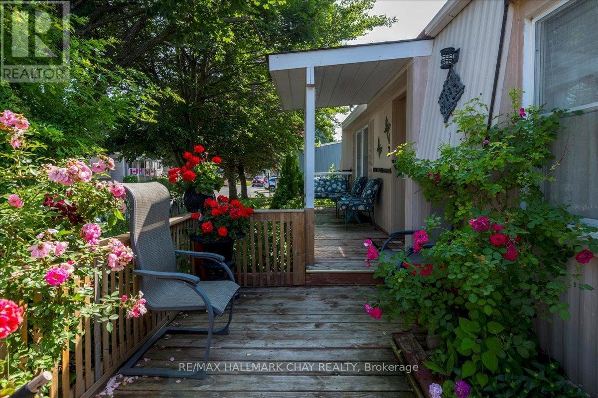 43 LINDEN LANE, Toronto — photo 3
