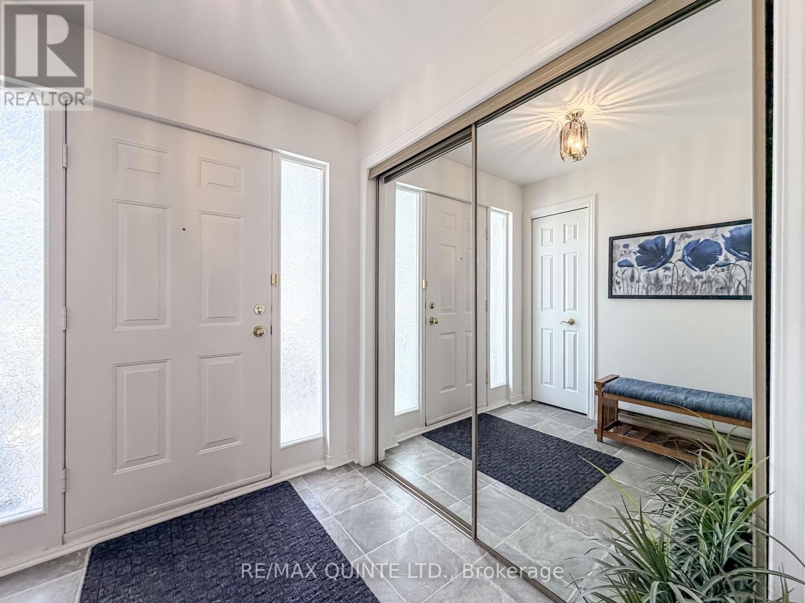 10 - 179 HERCHIMER AVENUE, Central Lakes — photo 5