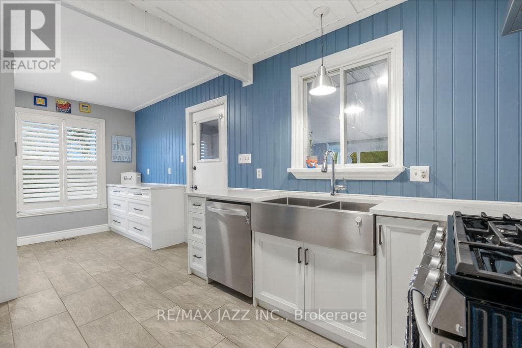 29 GRANDVIEW DRIVE, Central Lakes — photo 5