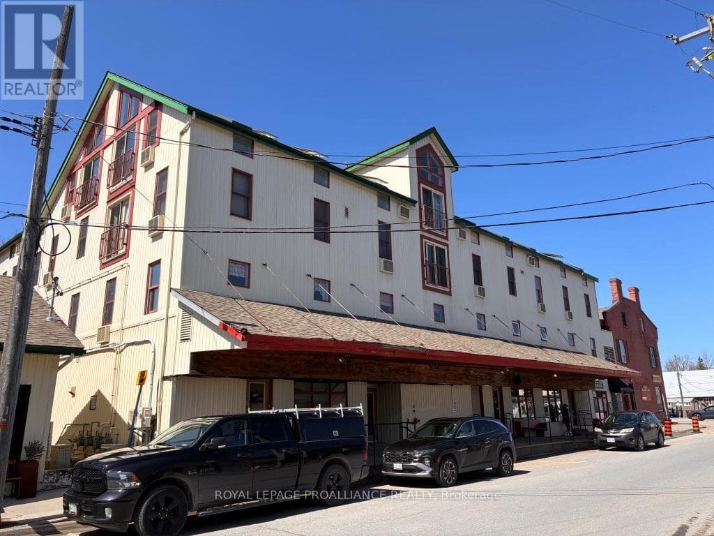 303 - 172 MAIN STREET, Central Lakes — photo 3