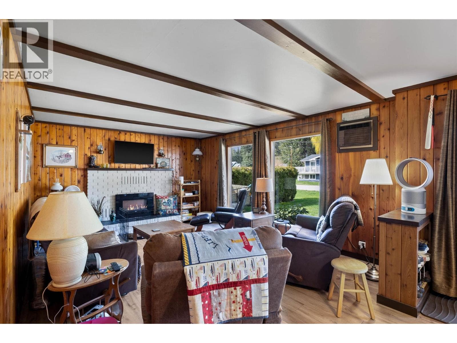 4188 SOUTH ASHE CRESCENT, Interior REALTORS® — photo 3