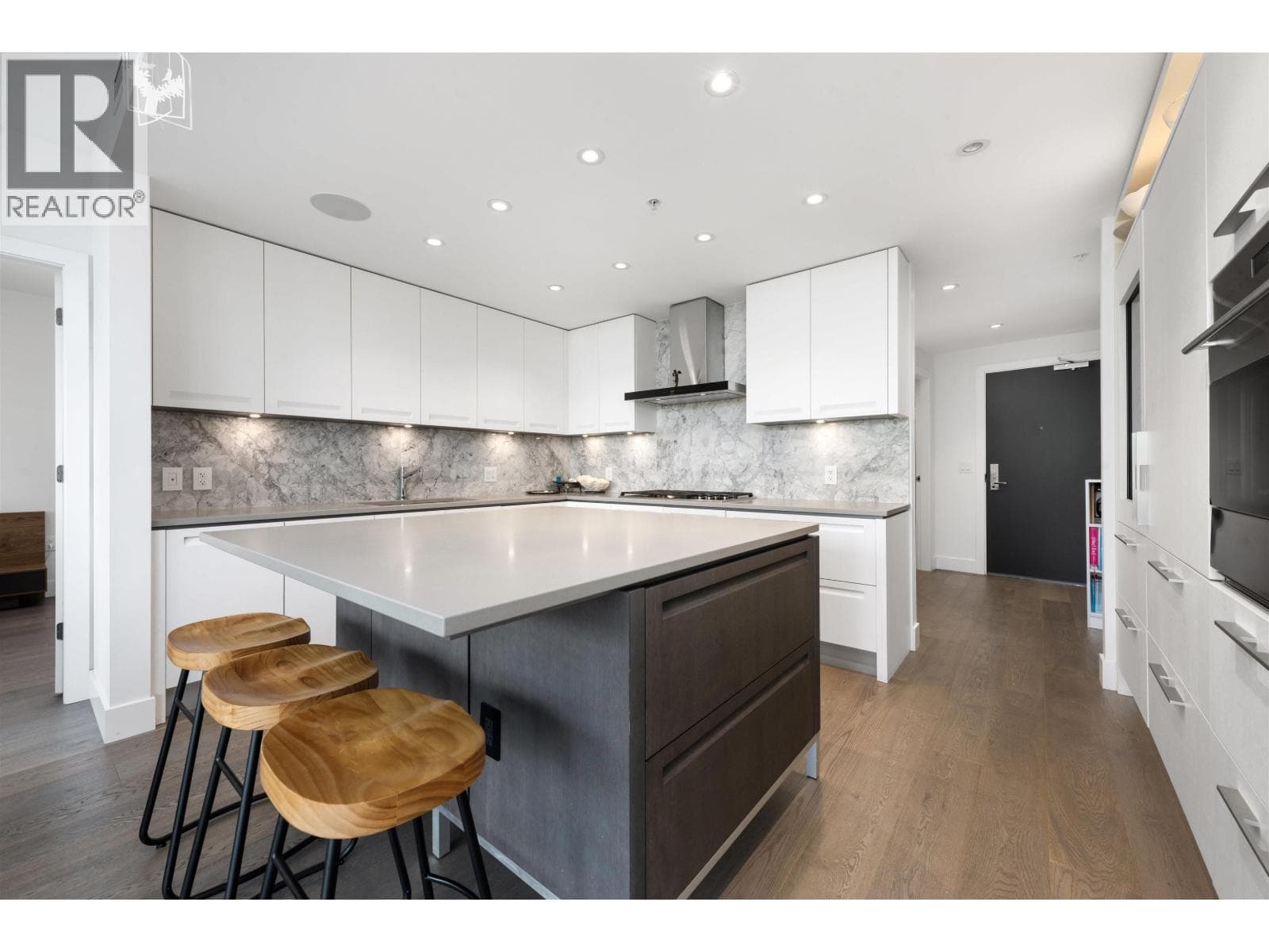 310 6333 W BOULEVARD, Greater Vancouver — photo 2