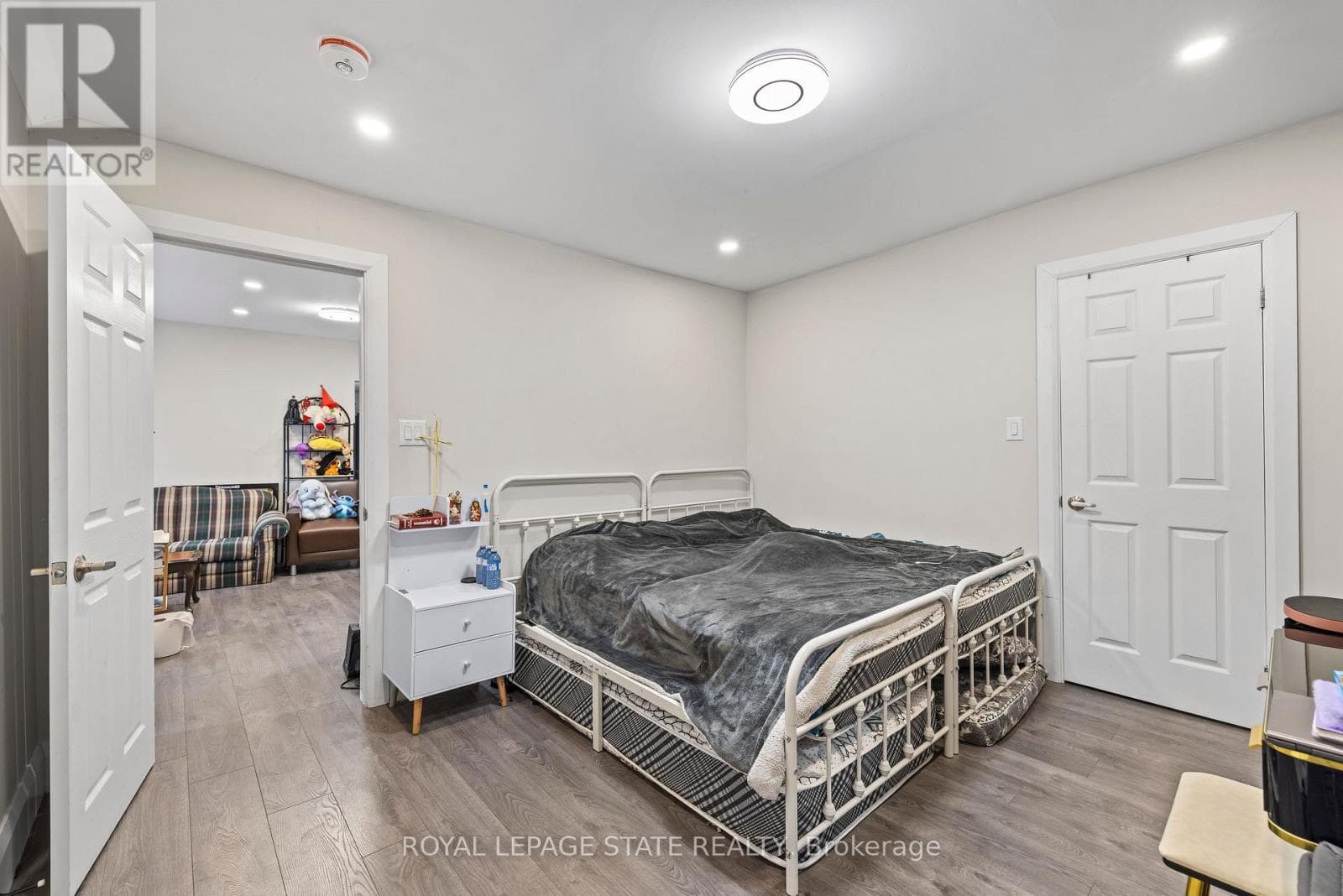 313 GILMORE Road, Toronto — photo 5