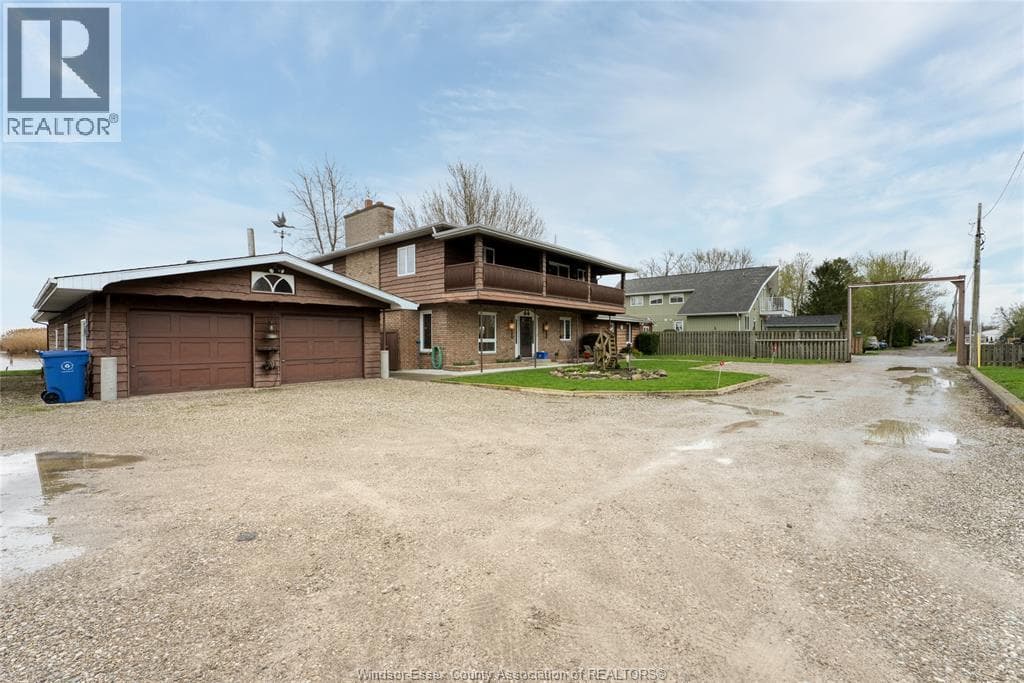 194 RIVERSIDE ROAD, Windsor — photo 3