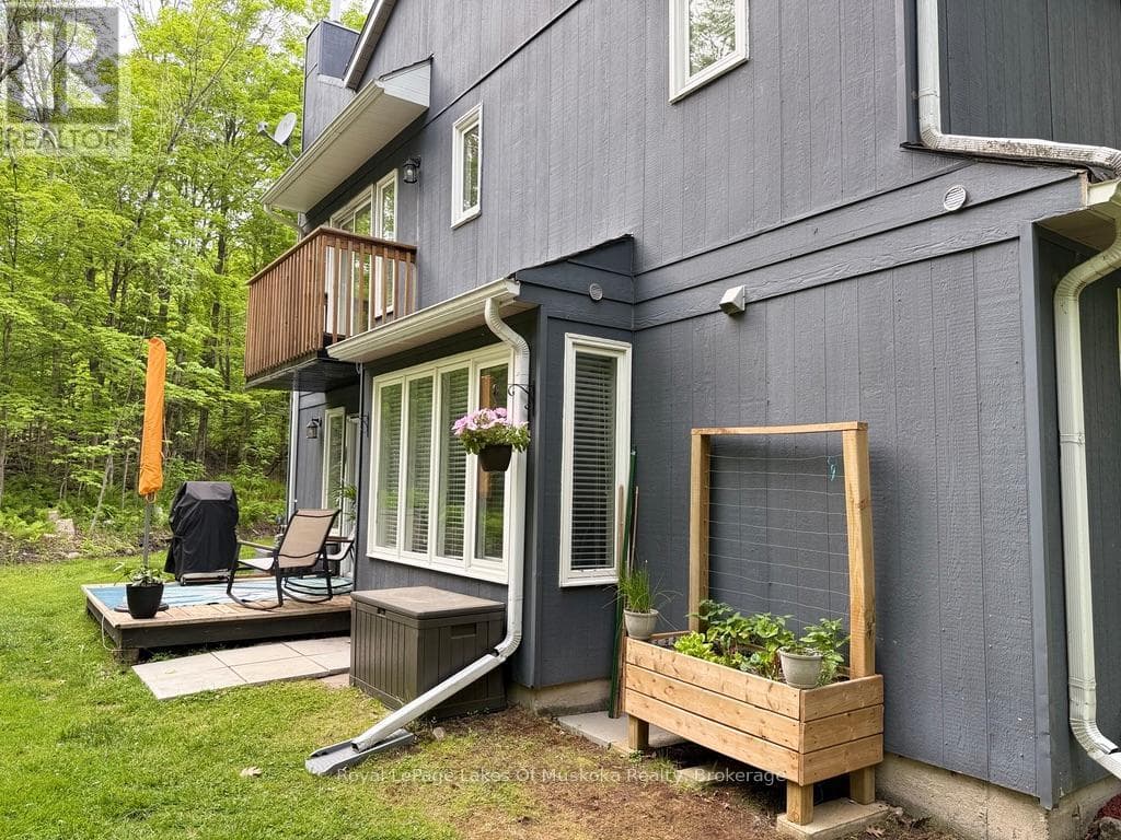 4 - 1551 HIDDEN VALLEY ROAD, OnePoint