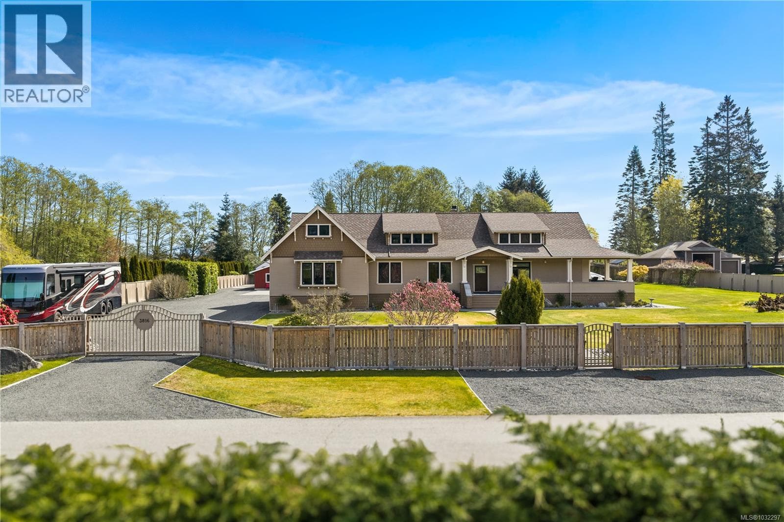3816 Stuart Pl, Vancouver Island — photo 2