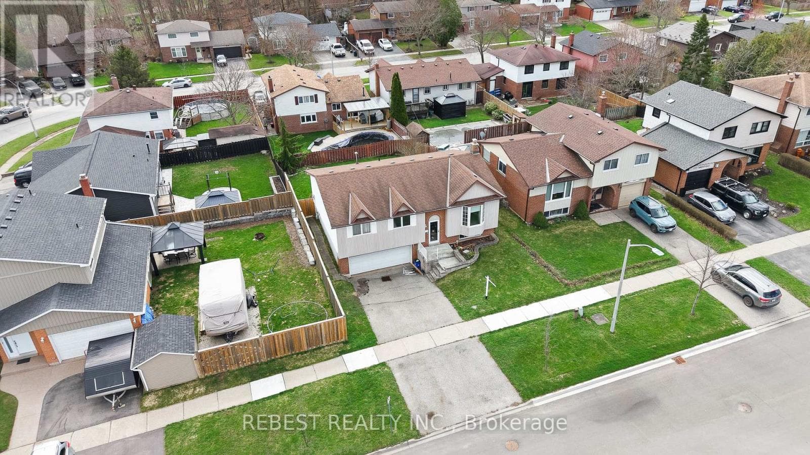 98 COBBLEHILL ROAD, Toronto — photo 4
