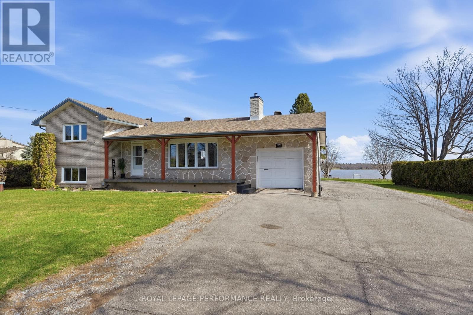 3595 FRONT ROAD, Cornwall — photo 3
