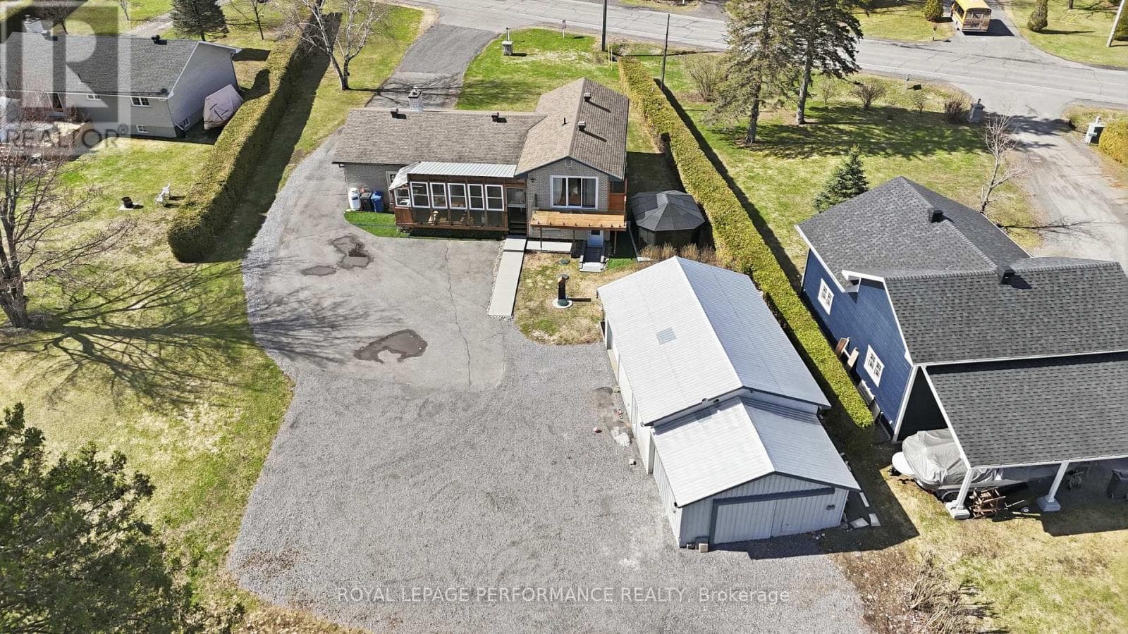 3595 FRONT ROAD, Cornwall