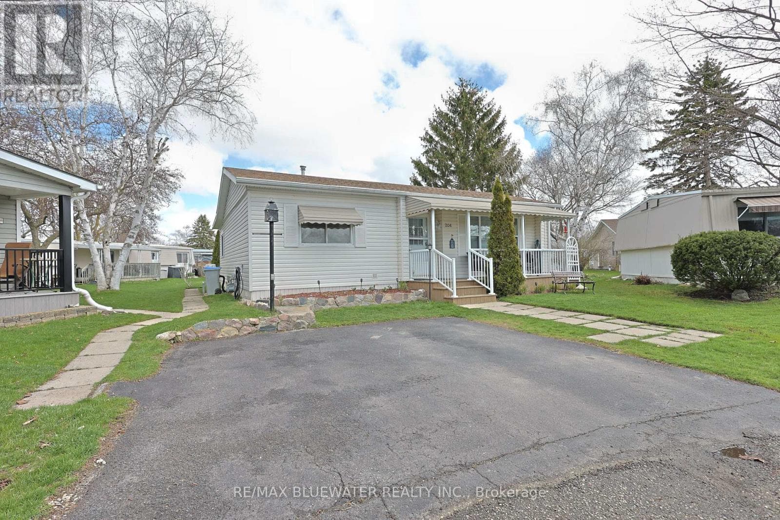 206 BILTMORE DRIVE, London and St. Thomas — photo 2