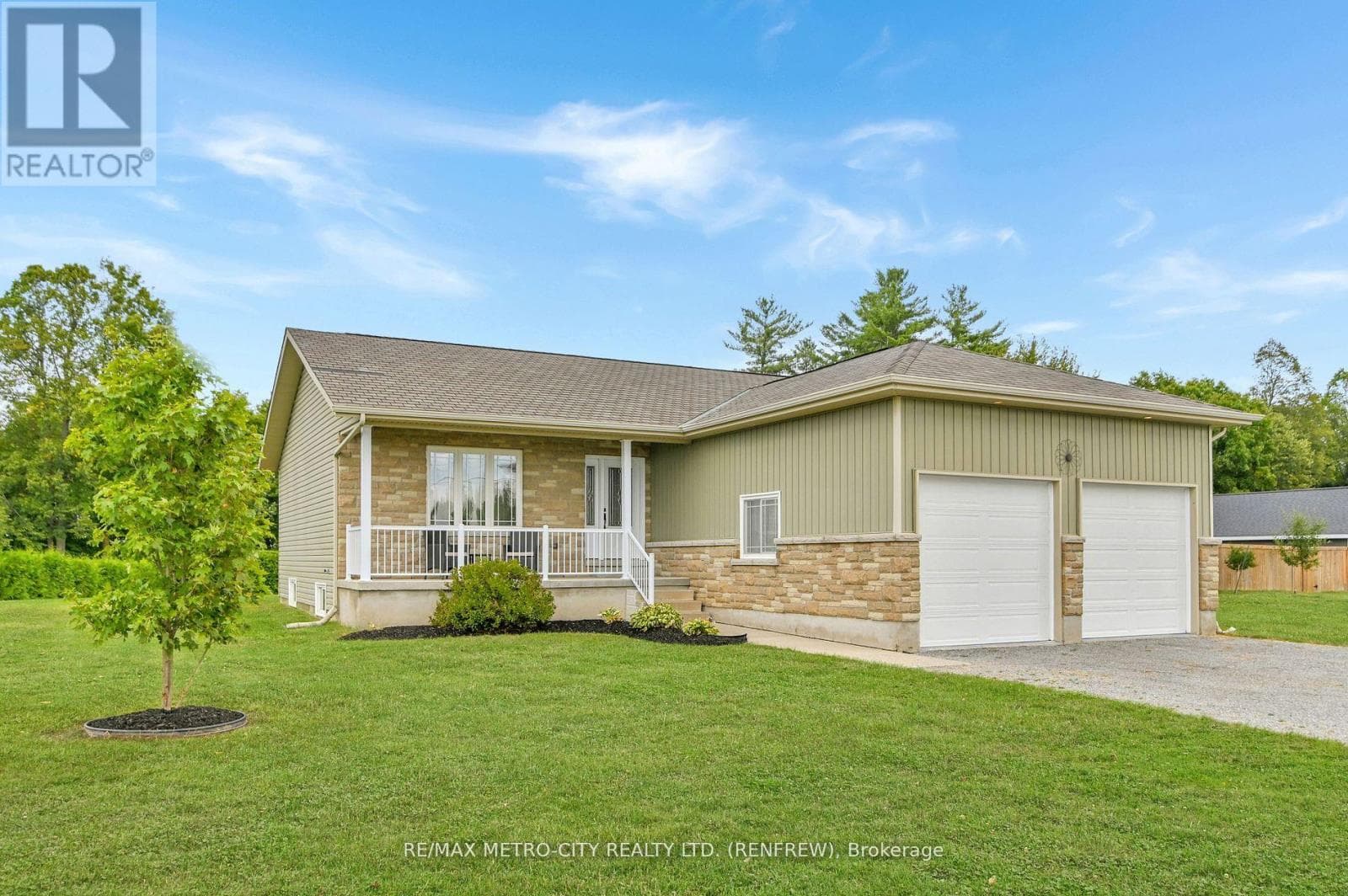 35 LAKERIDGE TRAIL, Renfrew County — photo 3