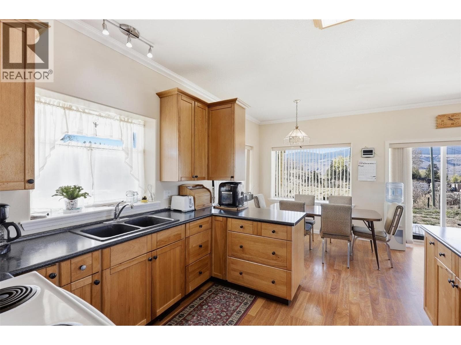 1559 STEELHEAD Road, Interior REALTORS® — photo 4