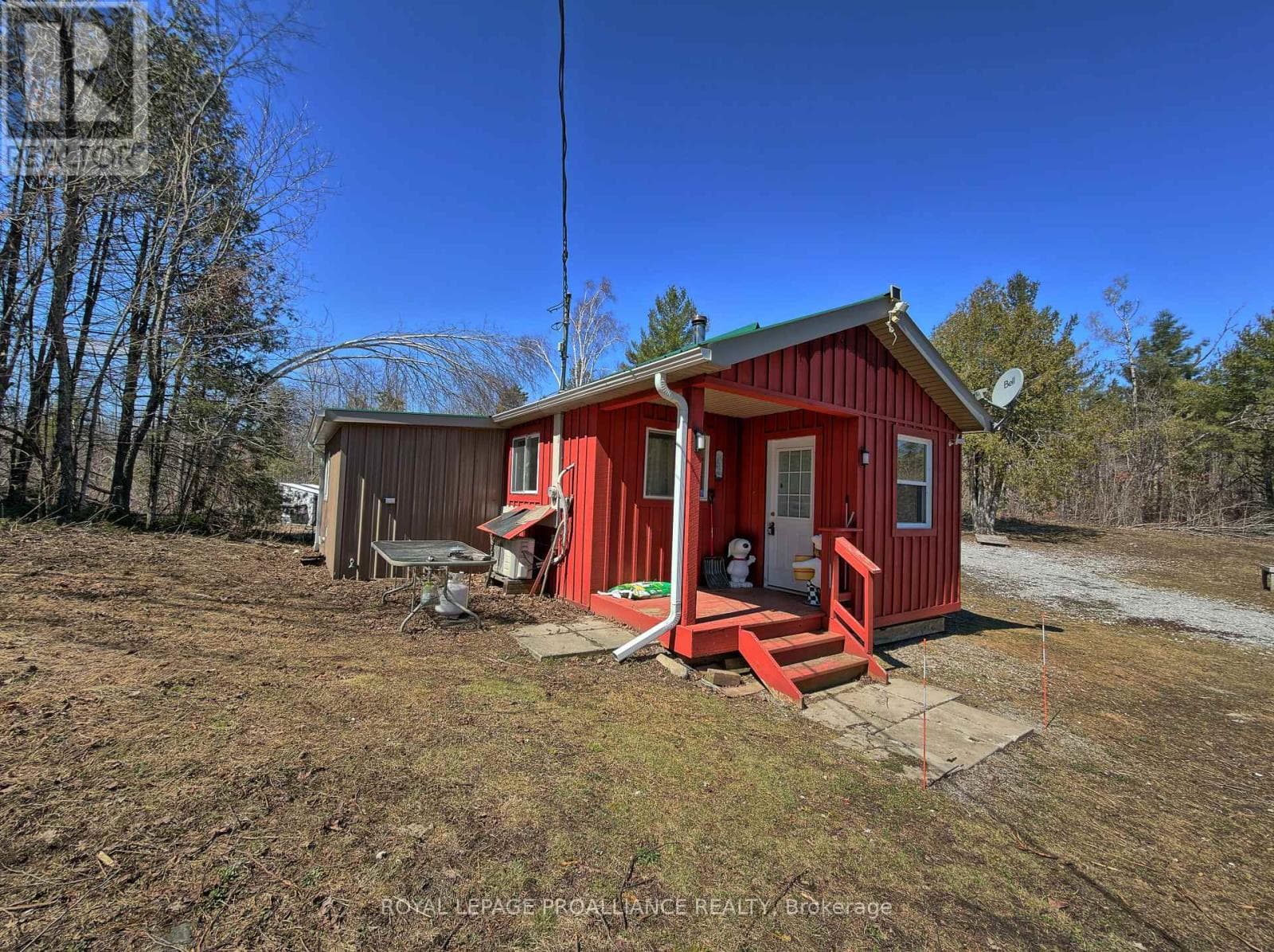 812 CLEVELAND ROAD, Central Lakes — photo 3