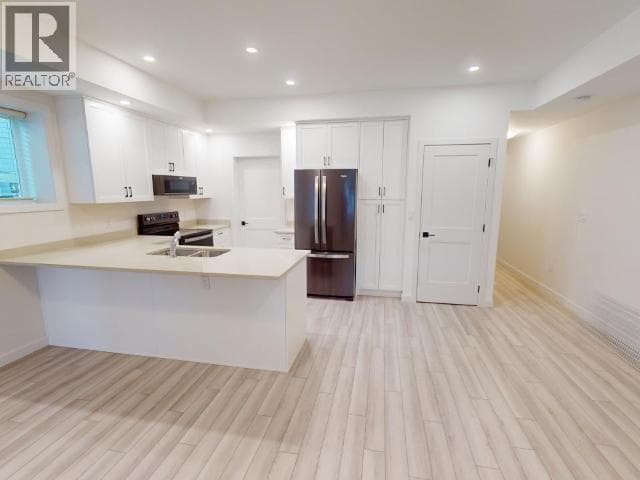 9-6730 CRANBERRY STREET in 