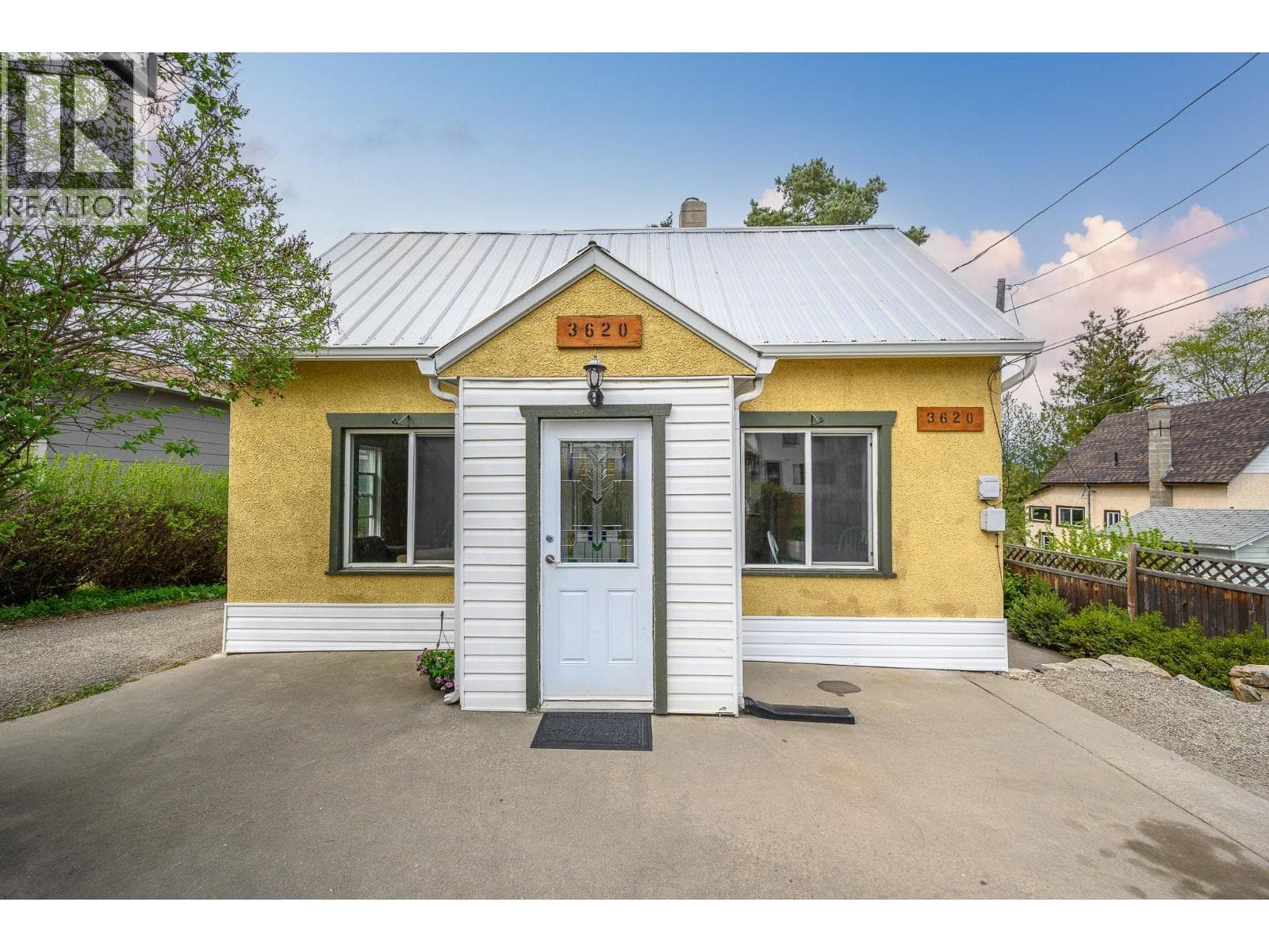 3620 Rosedale Avenue in 